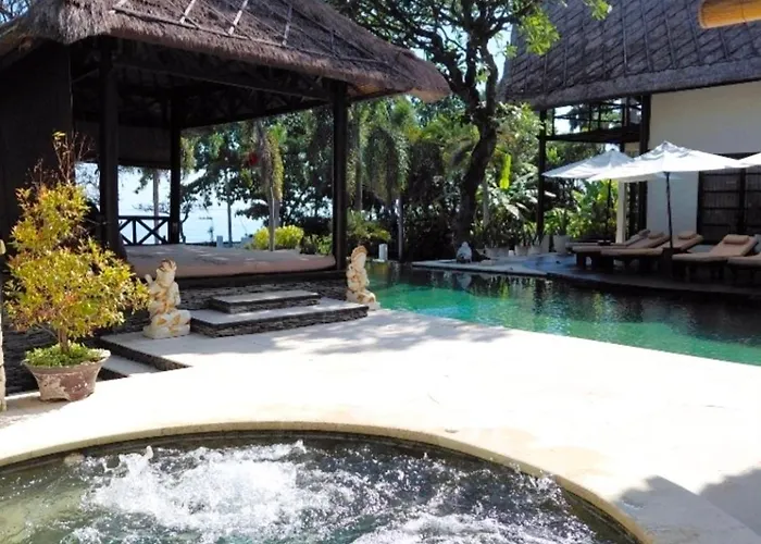 Villa Terang Bulan *